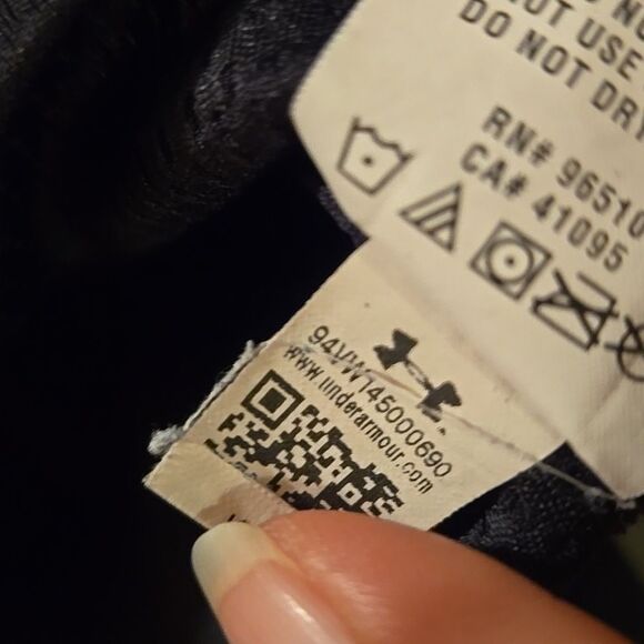 Under Armour Black Quarter-Zip Pullover Embrodered Red Logo Small Loose Women - Picture 13 of 16